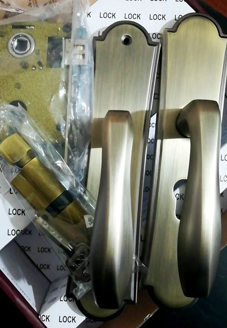 新款羅馬青古銅厚重把手室內門鎖精品25元(圖)